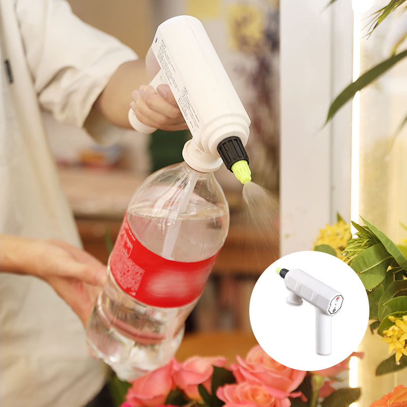 Electric sprayingand pouring dual-purpose spray bottle